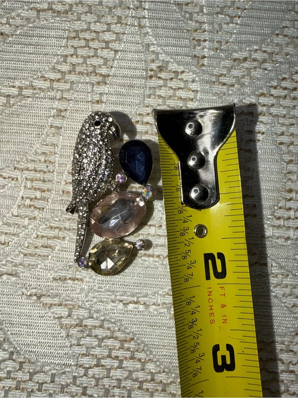 Vintage Crystal Parrot Decorative Brooch - Silver with Blue, Pink, Olive Gems